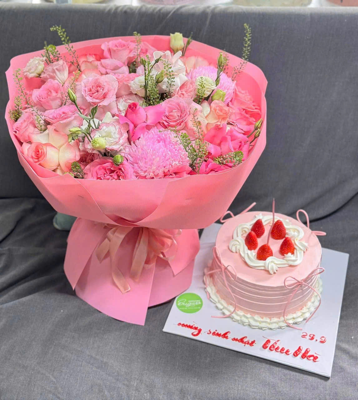 Bó/Giỏ Hoa Sinh Nhật Tone Vàng Rực Rỡ